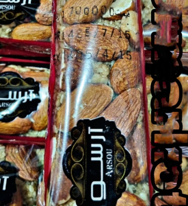 پروتئین بار آرسو کنجد و مغز بادام